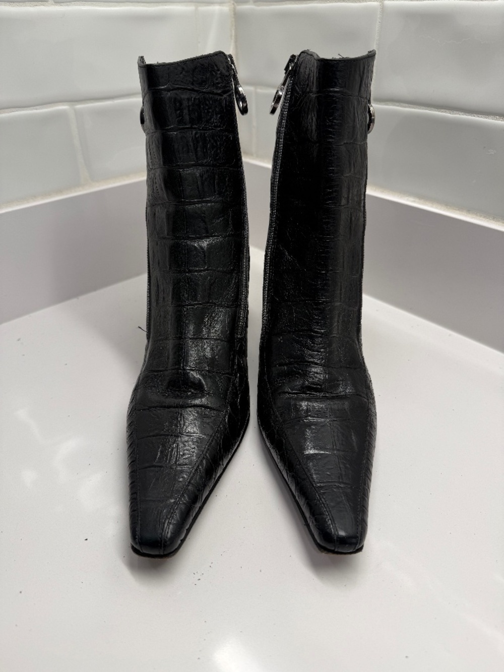 Donald J PLINER - BLACK BOOT